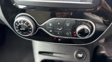 Renault Captur 0.9 TCE 90 Iconic 5dr Petrol Hatchback
